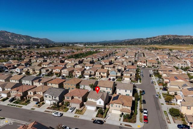 454 Celebration Lane, Santa Paula, CA 93060