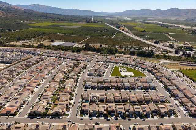 454 Celebration Lane, Santa Paula, CA 93060