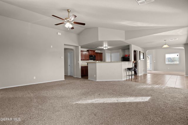 917 DANNY SANCHEZ Place, Anthony, TX 79821