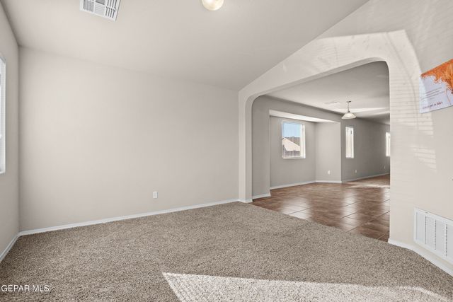 917 DANNY SANCHEZ Place, Anthony, TX 79821