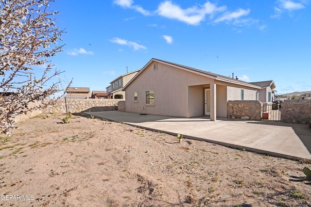 917 DANNY SANCHEZ Place, Anthony, TX 79821