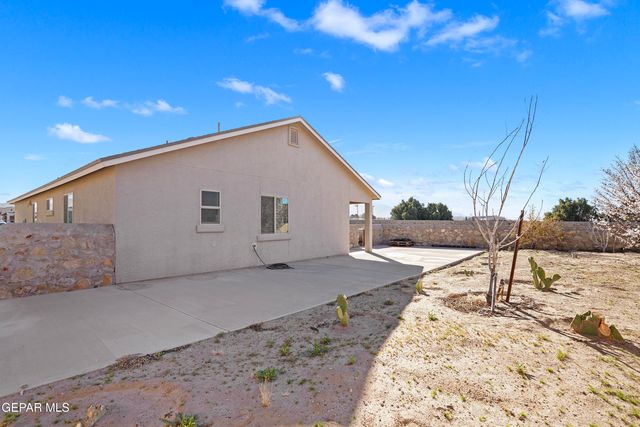 917 DANNY SANCHEZ Place, Anthony, TX 79821