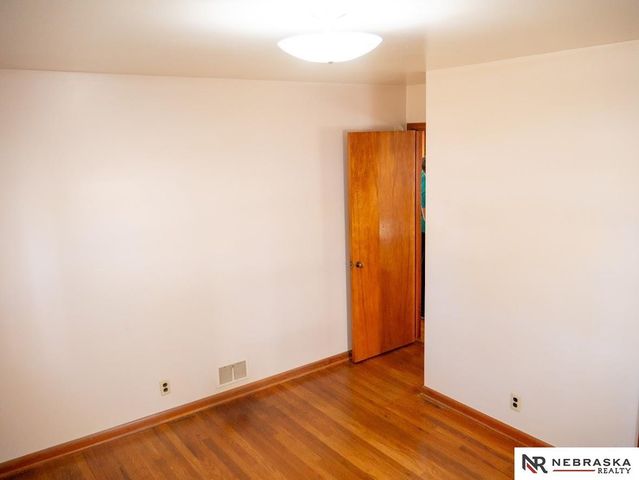 6774 Emmet Street, Omaha, NE 68104