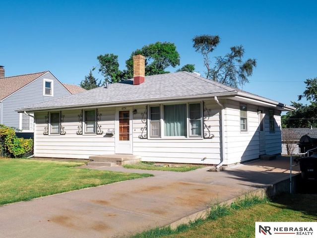 6774 Emmet Street, Omaha, NE 68104