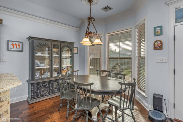 610 Glenshire Drive, Bossier City, LA 71111