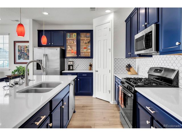 10573 Yosemite St, Henderson, CO 80640