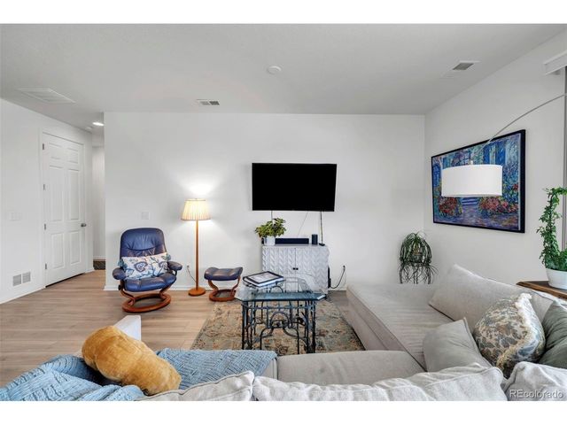 10573 Yosemite St, Henderson, CO 80640