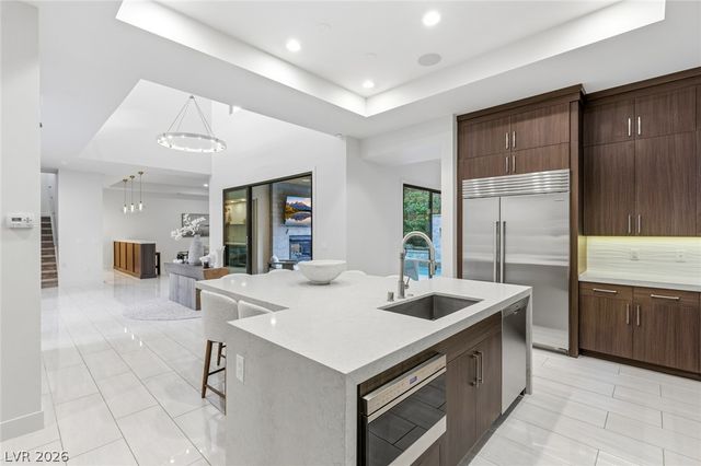 75 Pristine Glen Street, Las Vegas, NV 89135