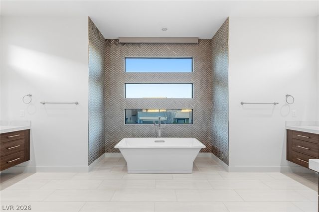 75 Pristine Glen Street, Las Vegas, NV 89135