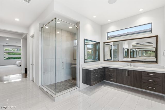 75 Pristine Glen Street, Las Vegas, NV 89135