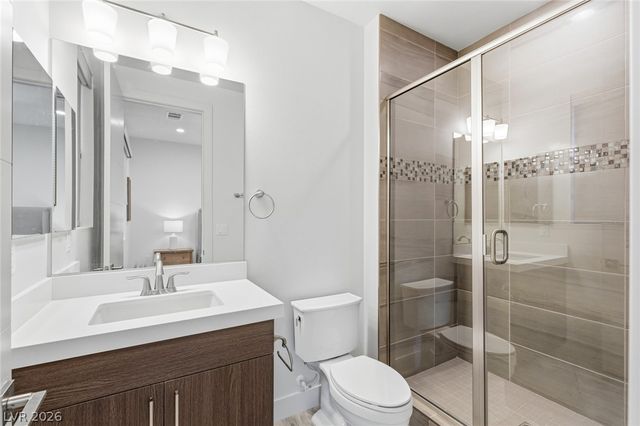 75 Pristine Glen Street, Las Vegas, NV 89135