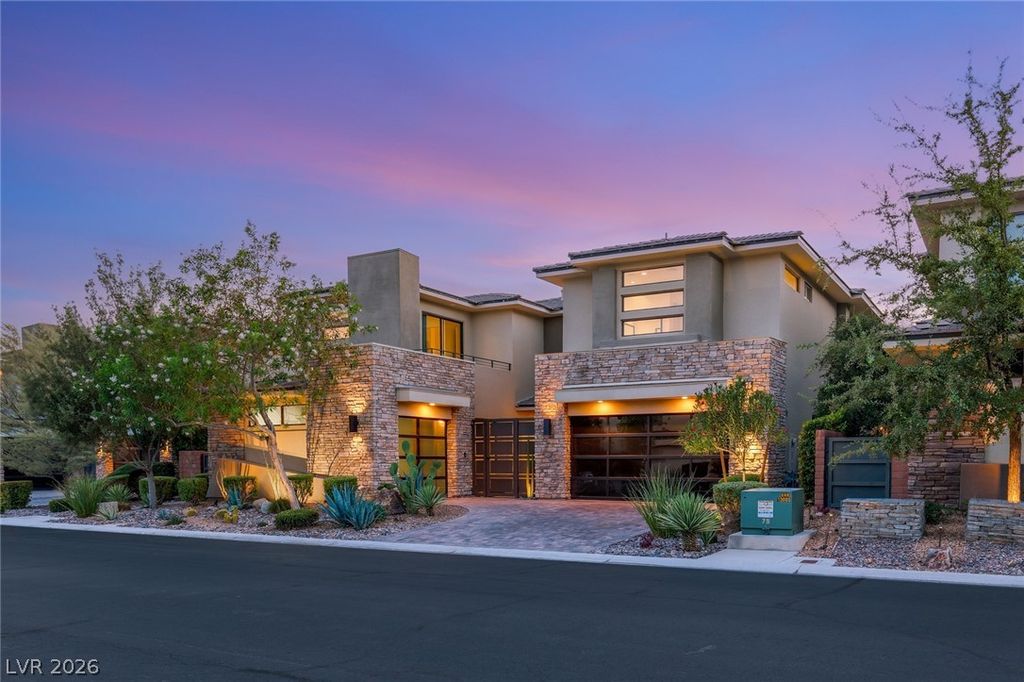75 Pristine Glen Street, Las Vegas, NV 89135