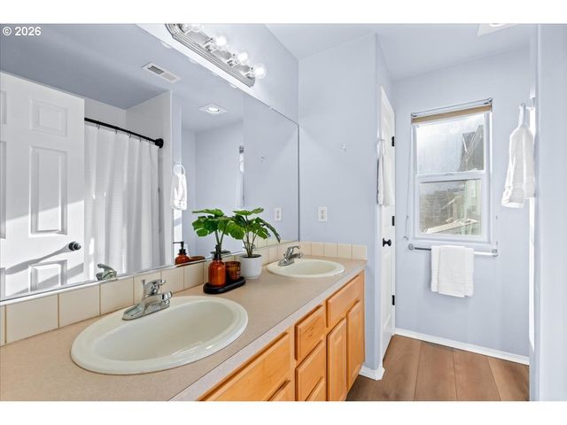 1636 BONNIE Ln, Forest Grove, OR 97116