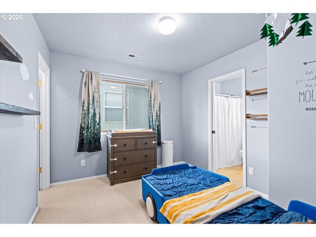 1636 BONNIE Ln, Forest Grove, OR 97116