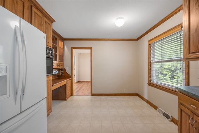 650 Staub Court NE, Cedar Rapids, IA 52402