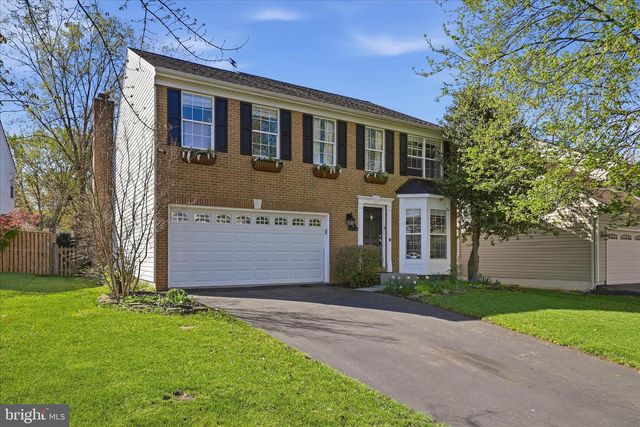 816 BELLVIEW CT NE, Leesburg, VA 20176