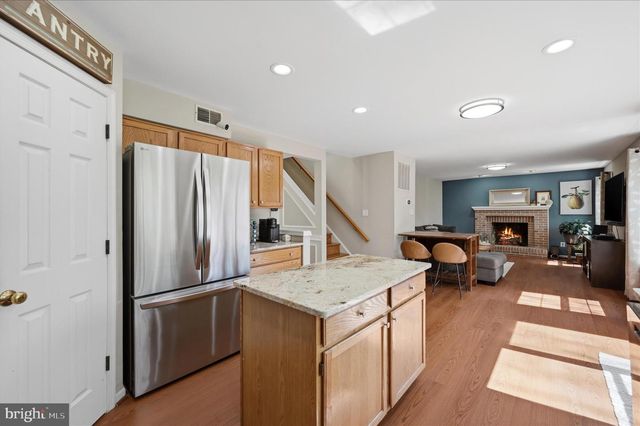 816 BELLVIEW CT NE, Leesburg, VA 20176