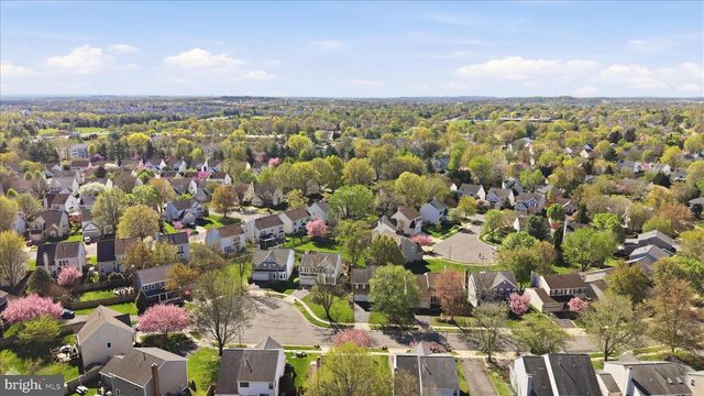 816 BELLVIEW CT NE, Leesburg, VA 20176