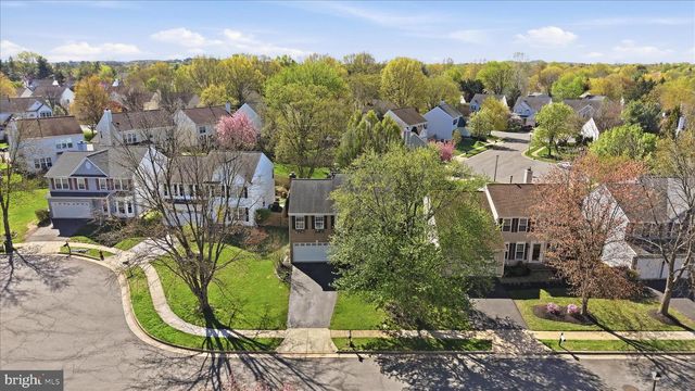 816 BELLVIEW CT NE, Leesburg, VA 20176