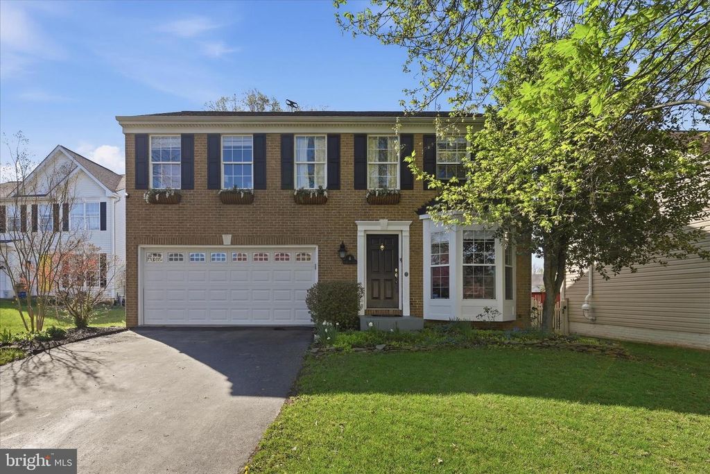 816 BELLVIEW CT NE, Leesburg, VA 20176