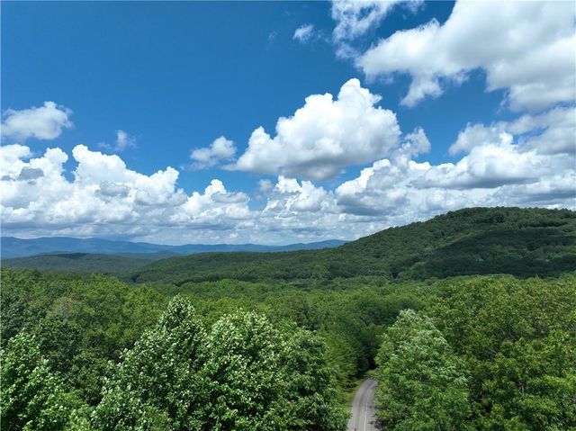 122 Cloudland Drive, Ellijay, GA 30536