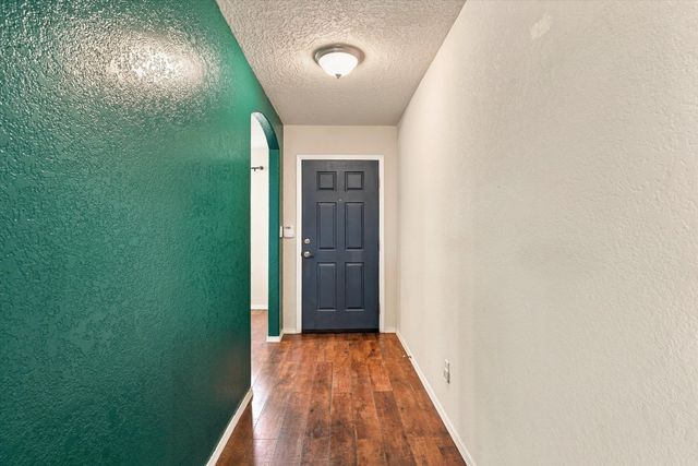 9905 Nacimiento Street NW, Albuquerque, NM 87114
