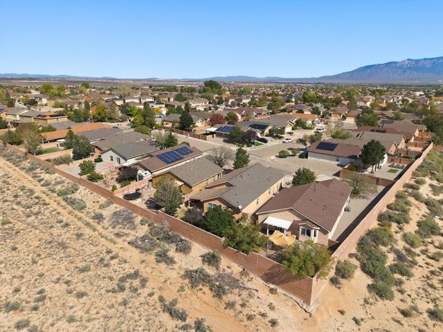 9905 Nacimiento Street NW, Albuquerque, NM 87114