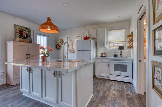 410 S State Street, Chandler, IN 47610