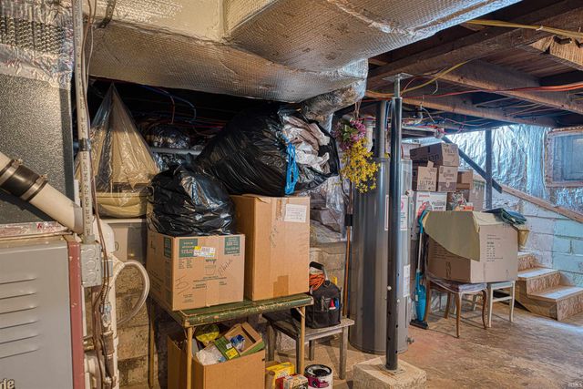 410 S State Street, Chandler, IN 47610