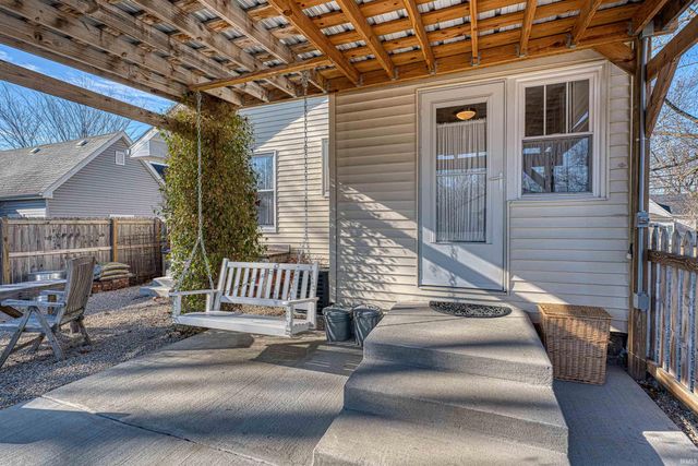 410 S State Street, Chandler, IN 47610