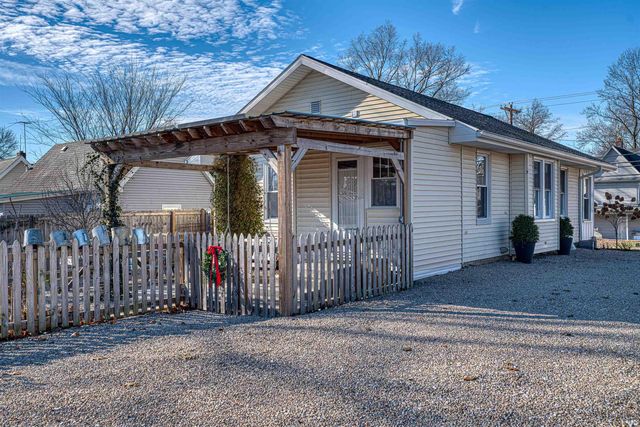 410 S State Street, Chandler, IN 47610