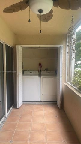 4640 NW 102nd Ave 102-16, Doral, FL 33178