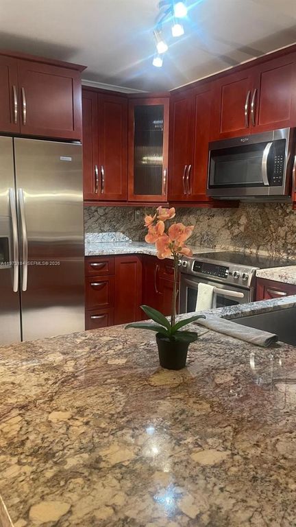 4640 NW 102nd Ave 102-16, Doral, FL 33178