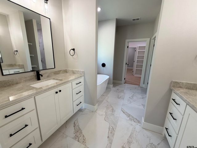 361 Heritage Way, Bullard, TX 75757