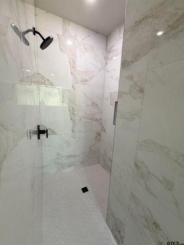 361 Heritage Way, Bullard, TX 75757