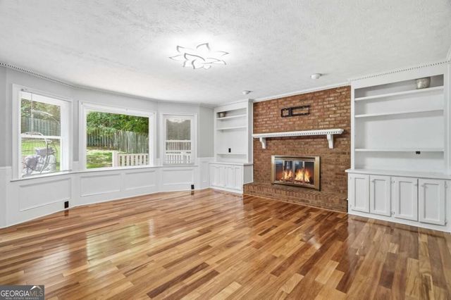 4040 Camaron Way, Snellville, GA 30039
