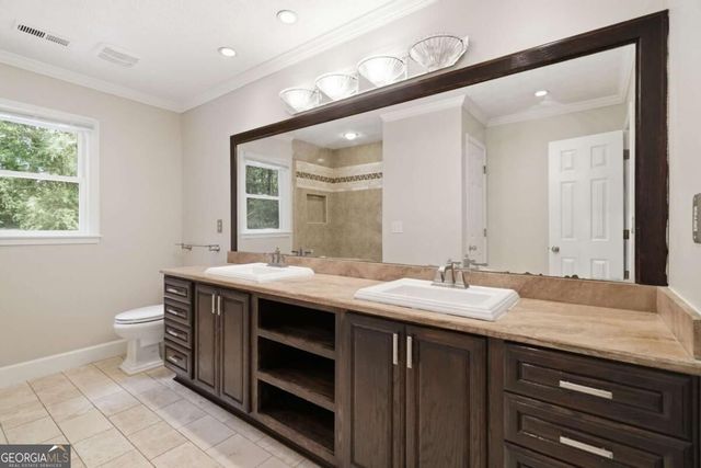 4040 Camaron Way, Snellville, GA 30039