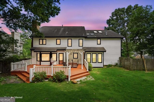 4040 Camaron Way, Snellville, GA 30039