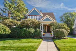 98 Columbia Avenue, Cranston, RI 02905