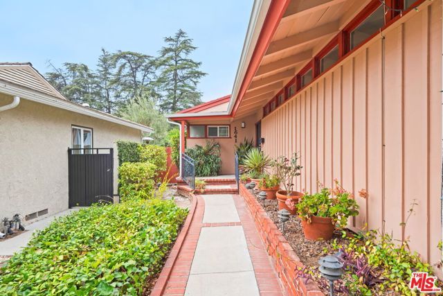 1641 Morada Place, Altadena, CA 91001
