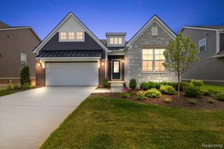 2352 Provencal Drive, Commerce Twp, MI 48382