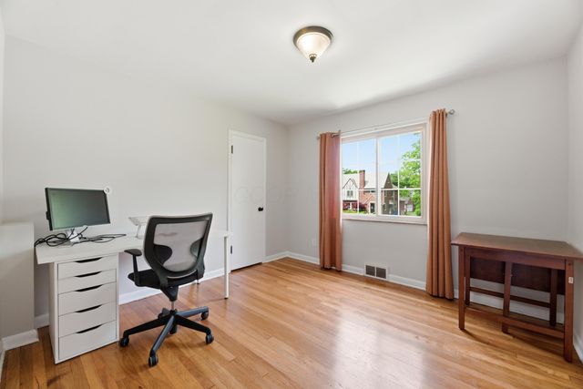 3123 Broadmoor Avenue, Columbus, OH 43209