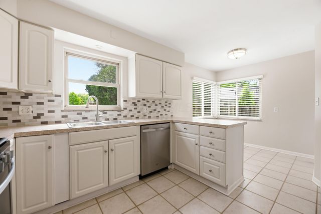 3123 Broadmoor Avenue, Columbus, OH 43209