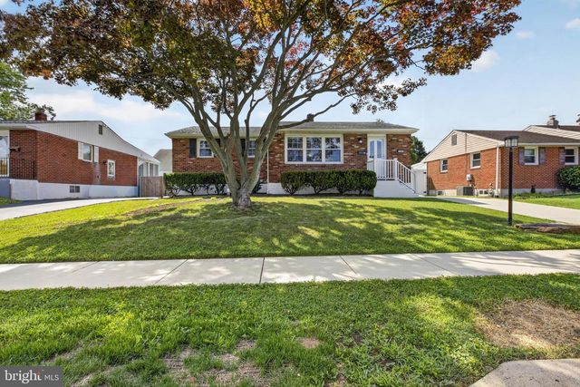 18 DONCASTER RD, New Castle, DE 19720