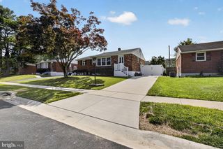 18 DONCASTER RD, New Castle, DE 19720