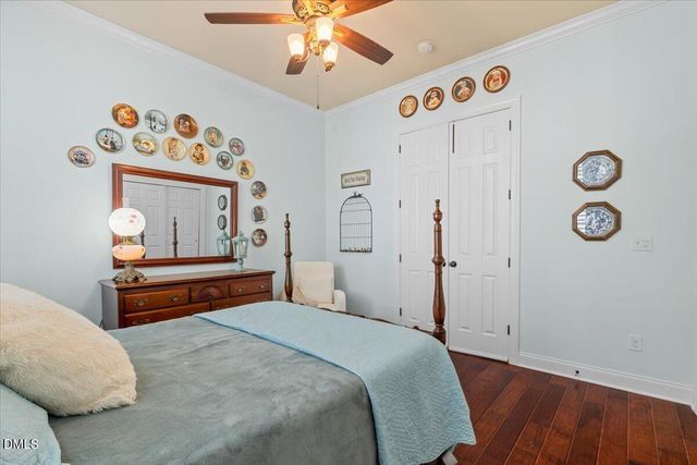 6 Beaufort Court, Durham, NC 27713
