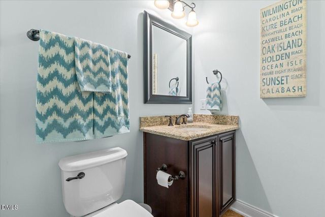 6 Beaufort Court, Durham, NC 27713