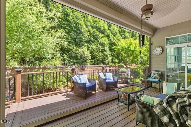 6 Beaufort Court, Durham, NC 27713