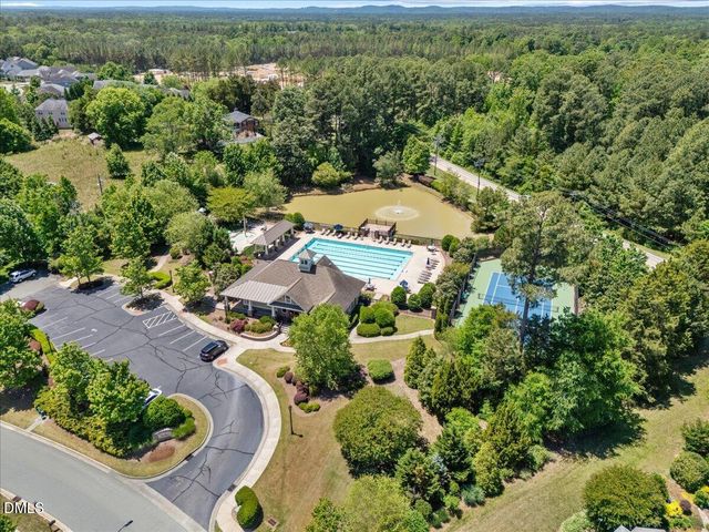 6 Beaufort Court, Durham, NC 27713