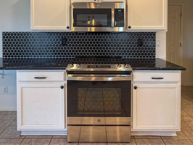 3103 W Zachary Drive, Phoenix, AZ 85027